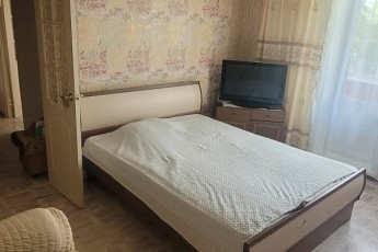 Продается 2-комнатная квартира, 53 кв. м